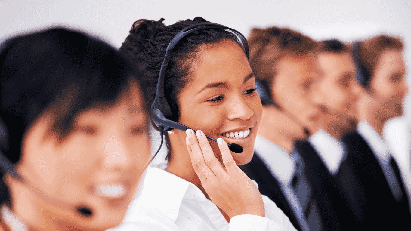 Best eCommerce Helpdesk with Integrated Live Chat 2026