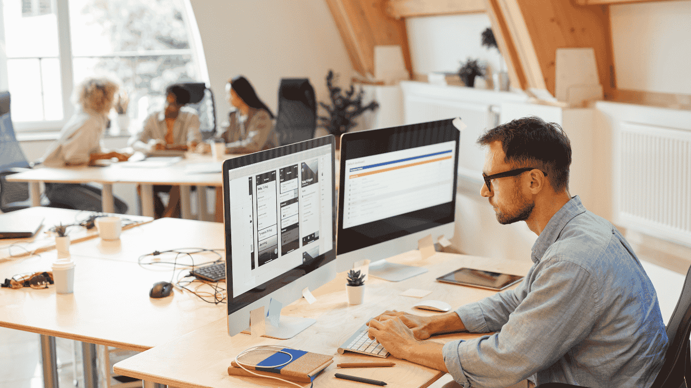 – How to Scale Shopify Plus Customer Service With the Right eCommerce Helpdesk