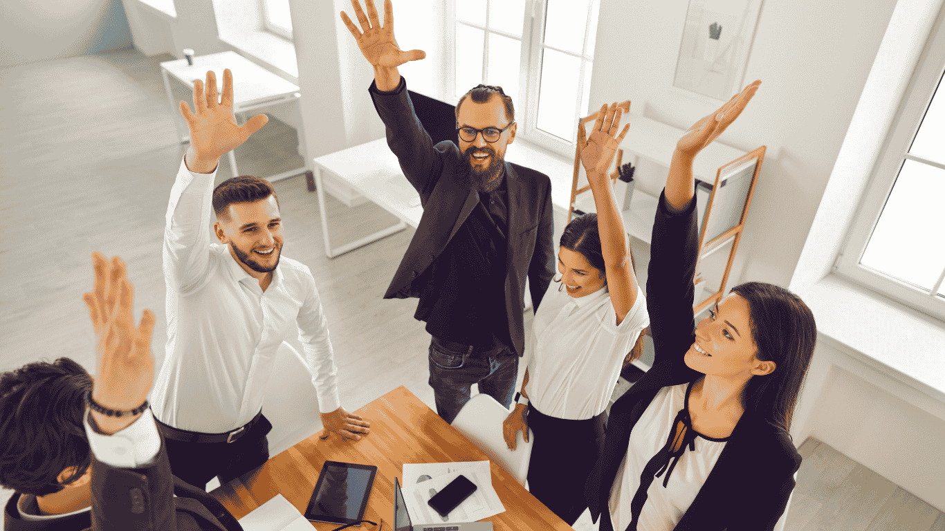 Helpdesk CRM for Ecommerce: Why You Need Both in One