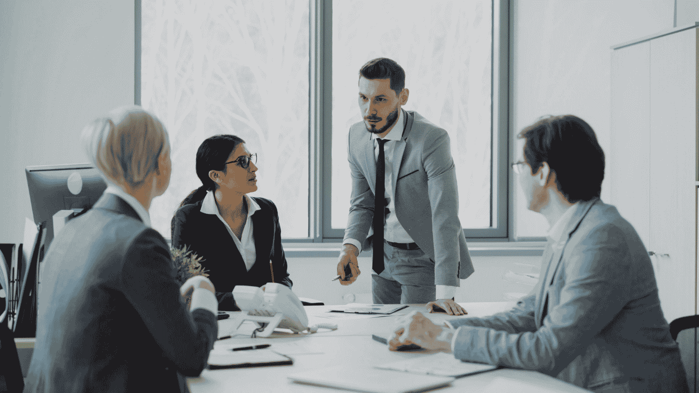 How to Create a Customer Service Knowledge Base for Your Ecommerce Store