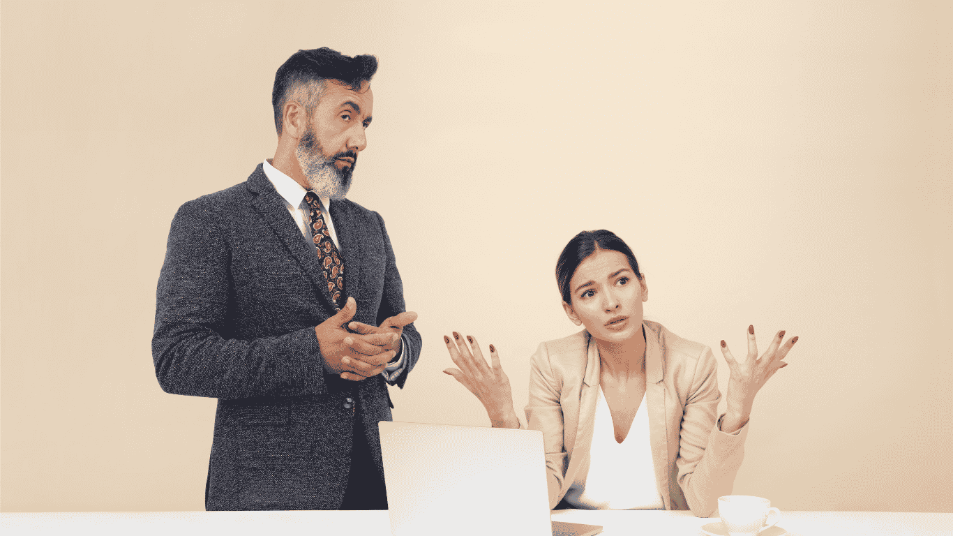 How to Handle Difficult and Hostile Customers in Ecommerce