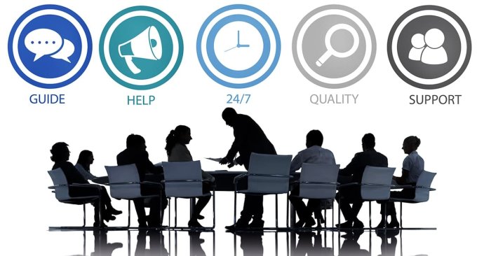 8 experts share unique customer service tips-min