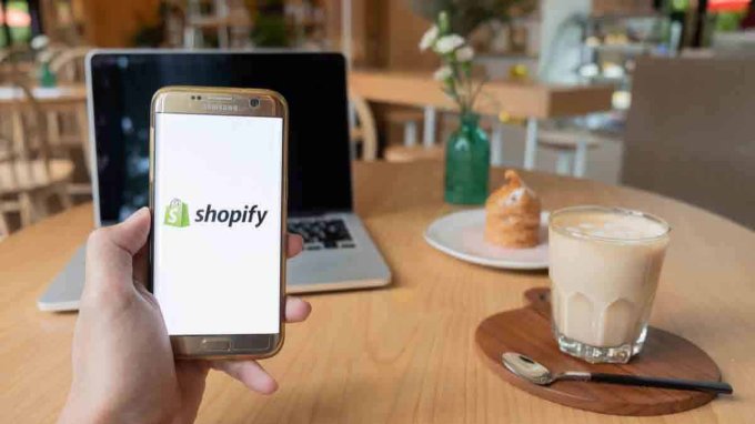 Shopify apps